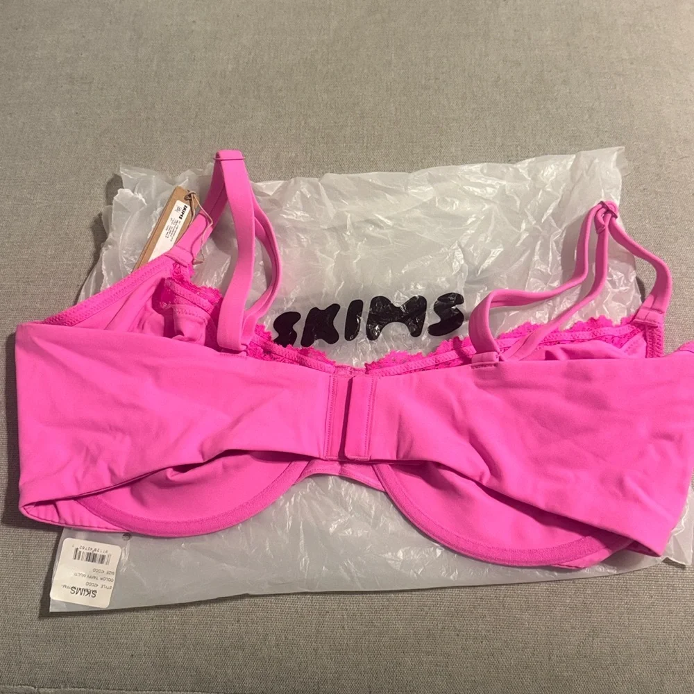 Lace Unlined Demi Bra | Fits Everybody | Taffy Multi - Picture 3 of 9